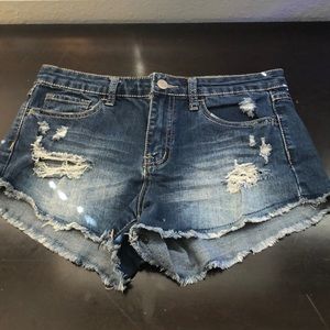 Super cute stretch cut off shorts sz M